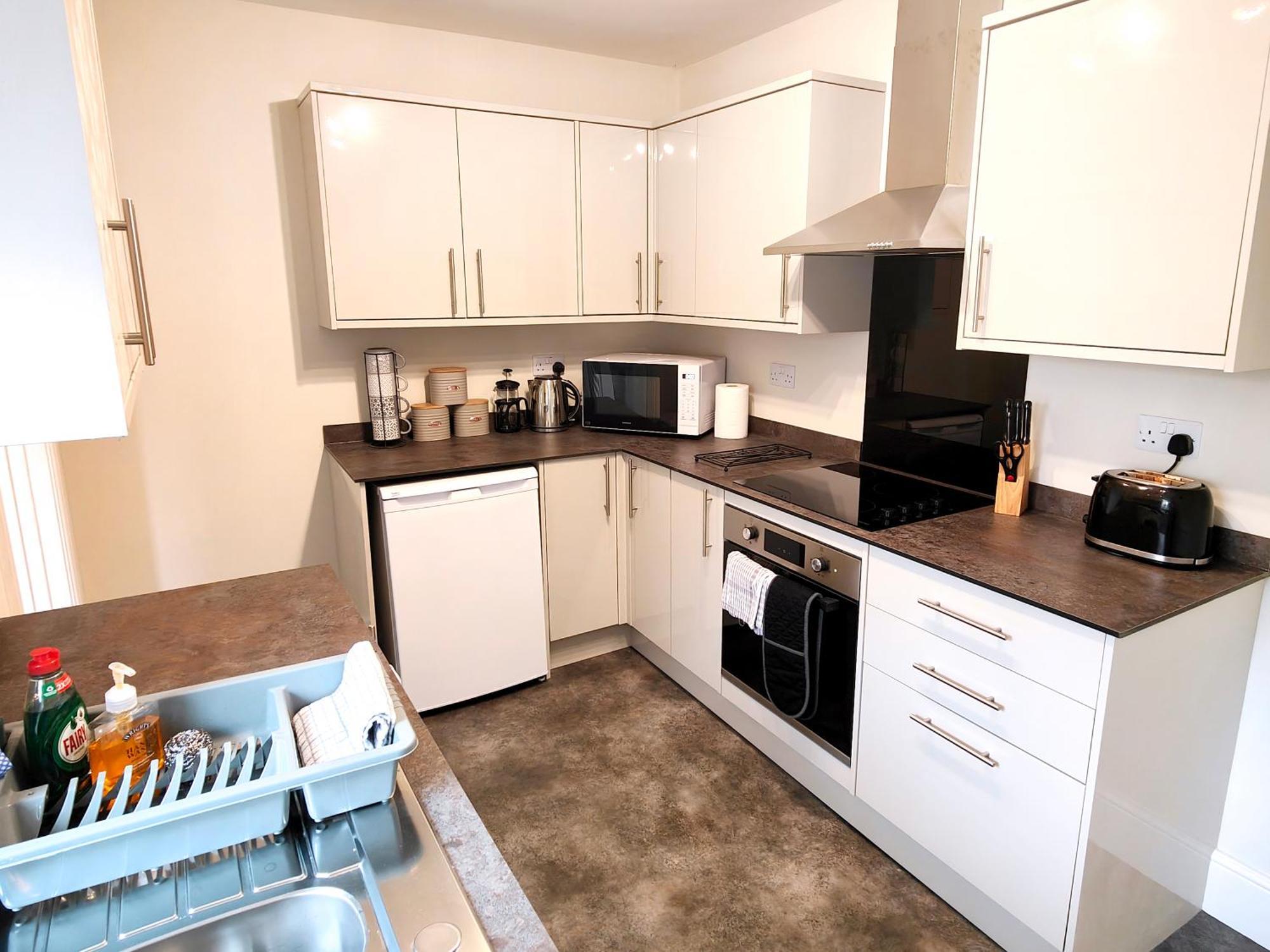 Douglas House, Near Hospital, Attractive And Comfy 2 Bedroom House With Enclosed Yard To Rear 卡莱尔 外观 照片